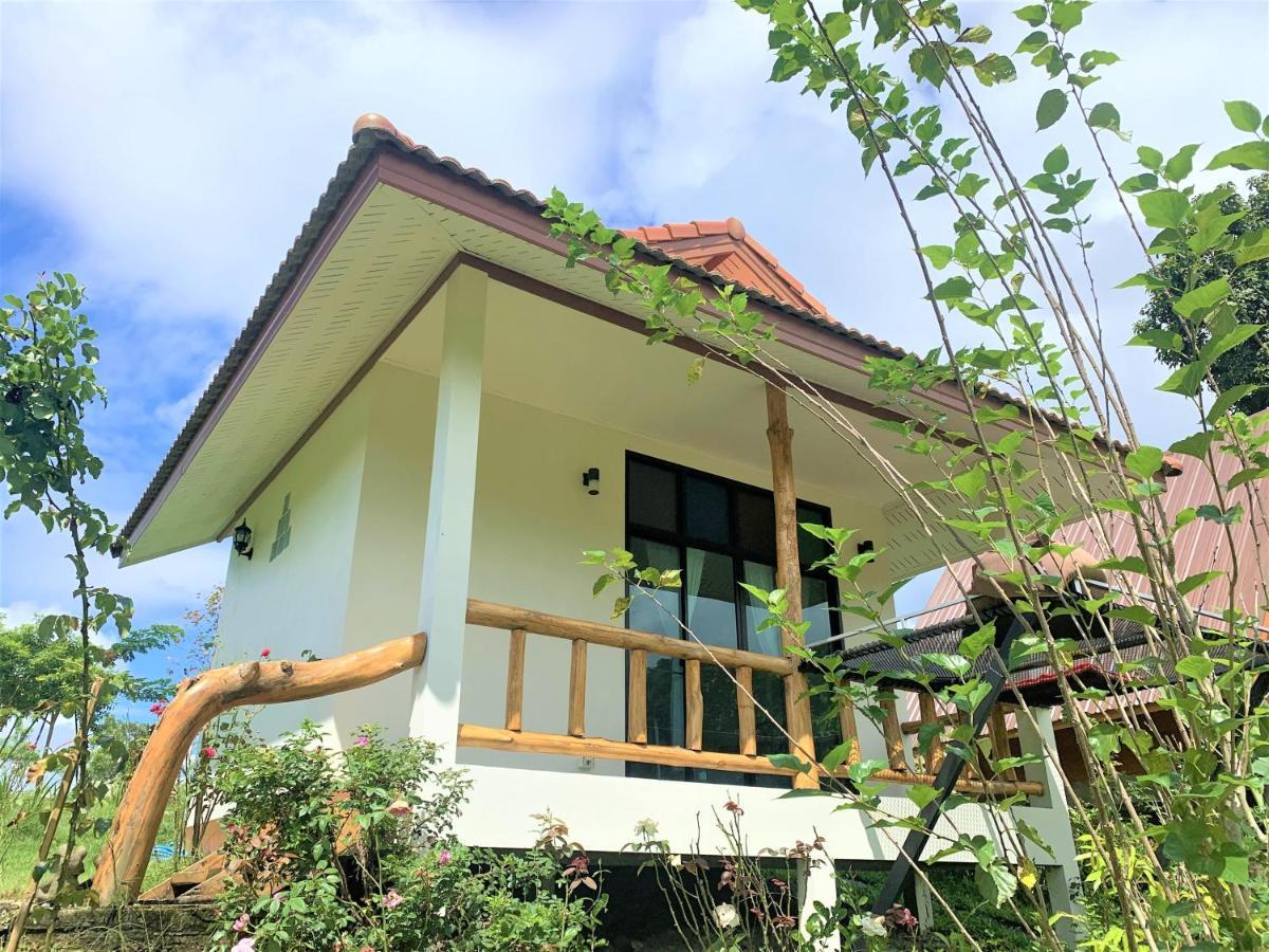 True Nature Chiang Mai - Yoga & Meditation Homestay Retreat ภายนอก รูปภาพ