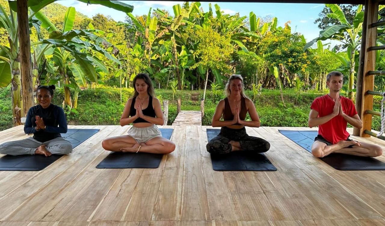 True Nature Chiang Mai - Yoga & Meditation Homestay Retreat ภายนอก รูปภาพ